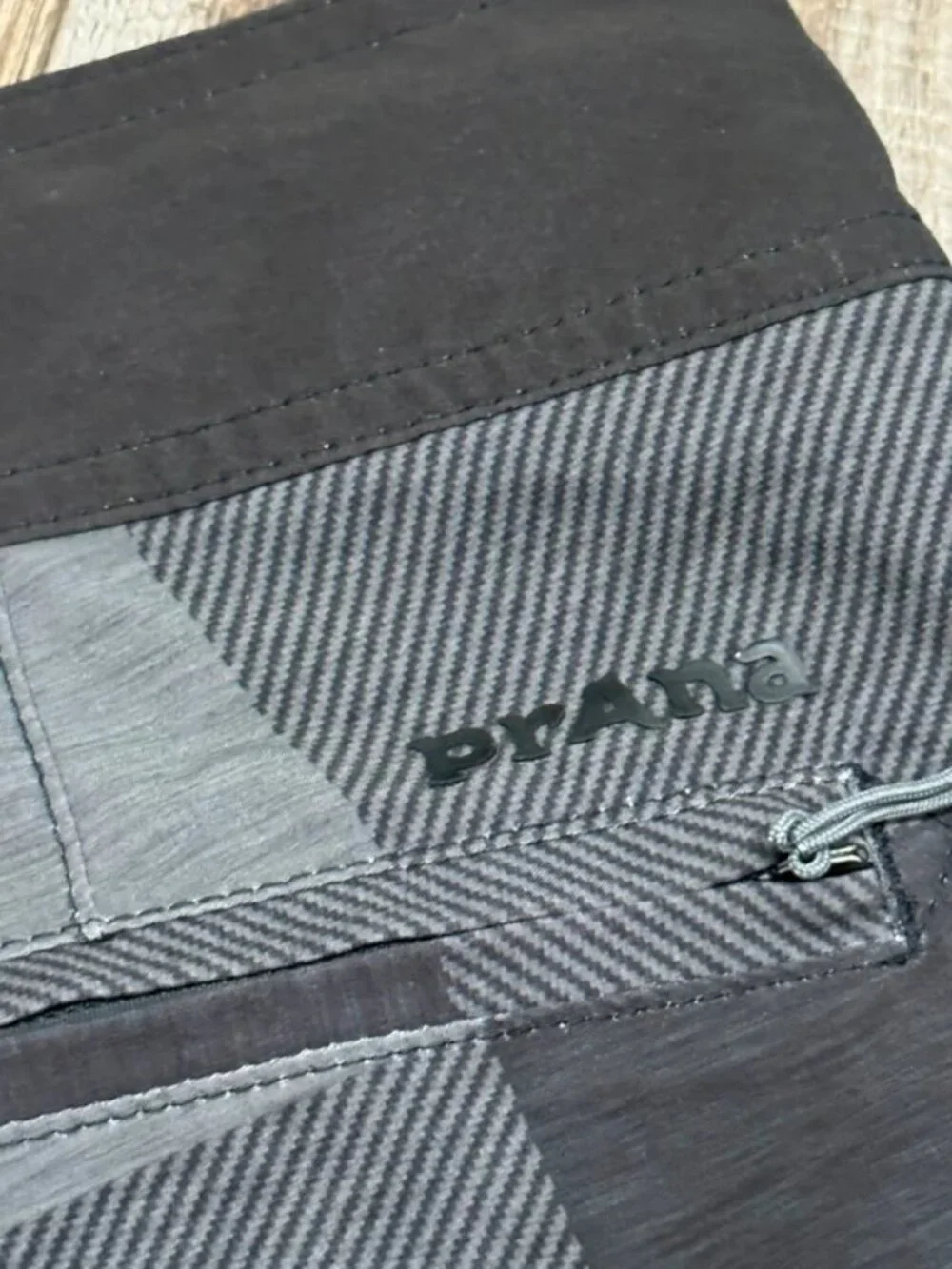 Men’s PrAna 